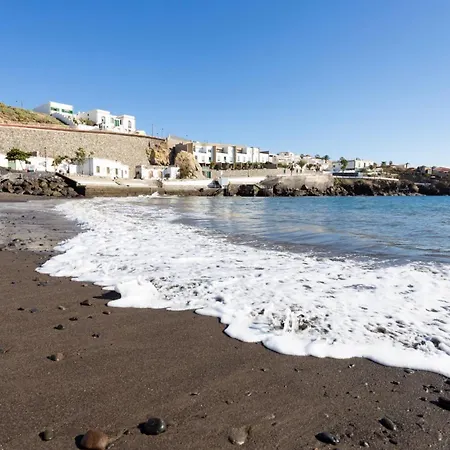 In Poris De Abona - Casablanca * Santa Cruz de Tenerife